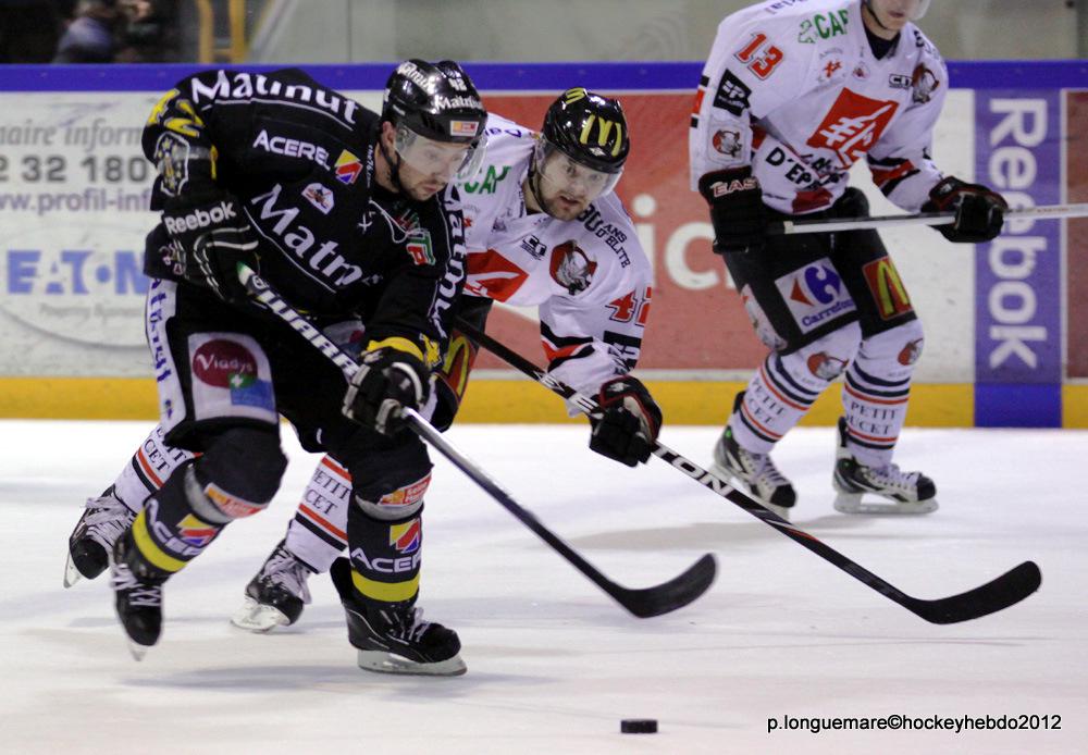 Rouen 4 - 5 Amiens 