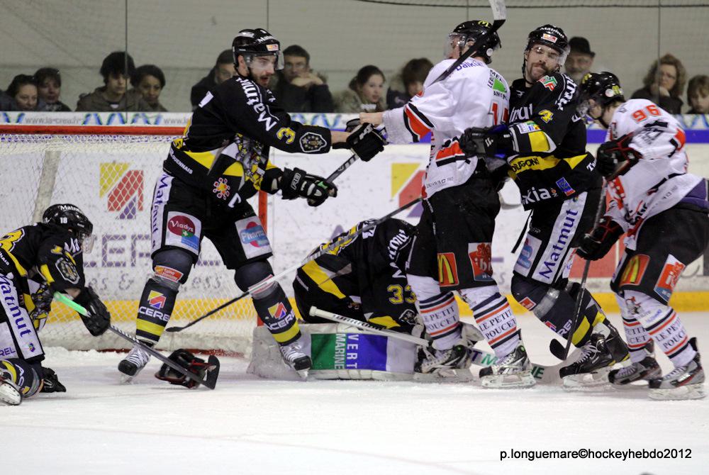 Rouen 4 - 5 Amiens 