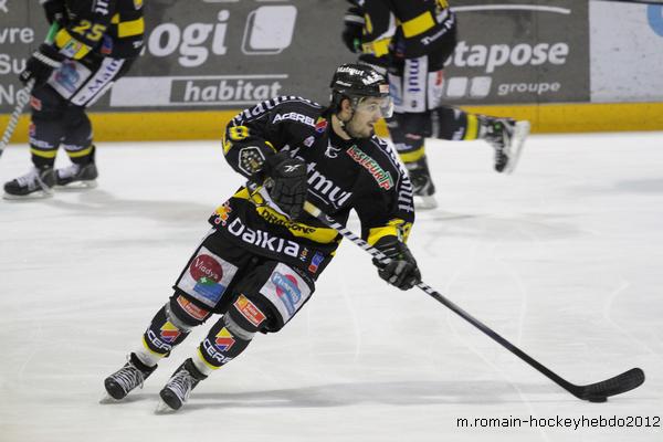 Rouen 4 - 5 Amiens 