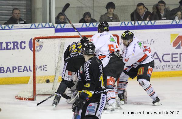 Rouen 4 - 5 Amiens 