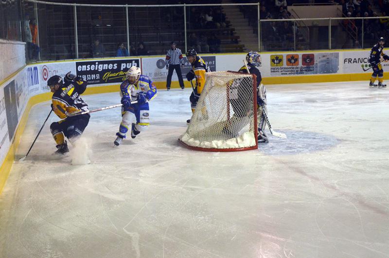 Chamonix  6 - 2 Gap 