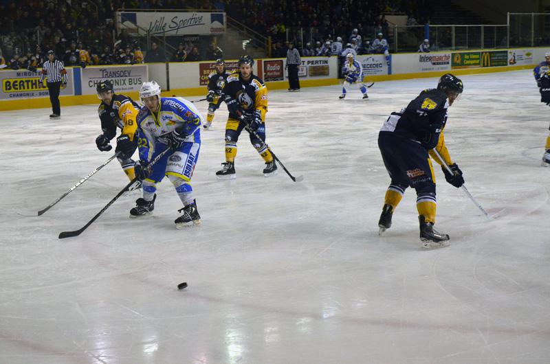 Chamonix  6 - 2 Gap 