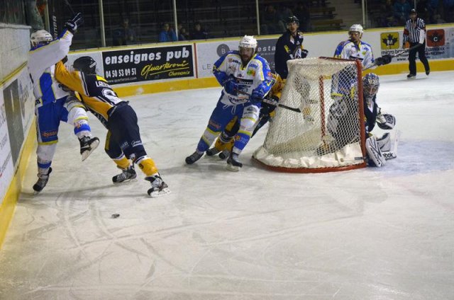 Photo hockey match Chamonix  - Gap  le 07/03/2012