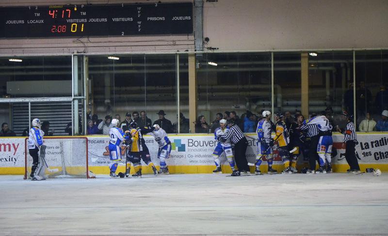 Chamonix  6 - 2 Gap 