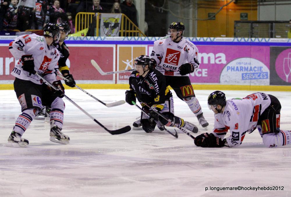 Rouen 5 - 3 Amiens 