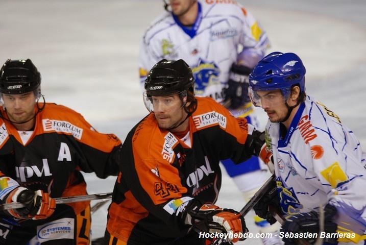 Tours  4 - 1 Villard-de-Lans