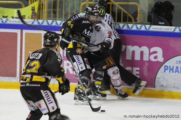Rouen 5 - 3 Amiens 