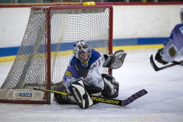 Photo hockey reportage U13 : Avignon vs Mont-Royal Outremont (Canada)