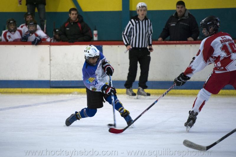 U13 : Avignon vs Mont-Royal Outremont (Canada) — Reportage