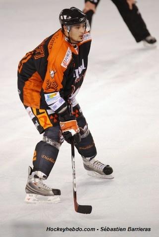 Tours  4 - 1 Villard-de-Lans