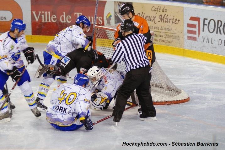Tours  4 - 1 Villard-de-Lans