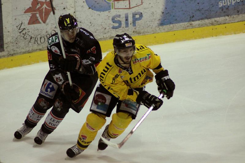 Amiens  0 - 1 Rouen