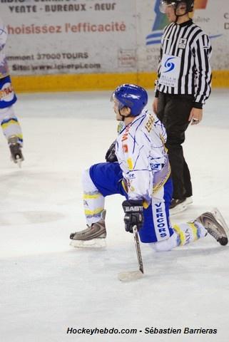 Tours  4 - 1 Villard-de-Lans
