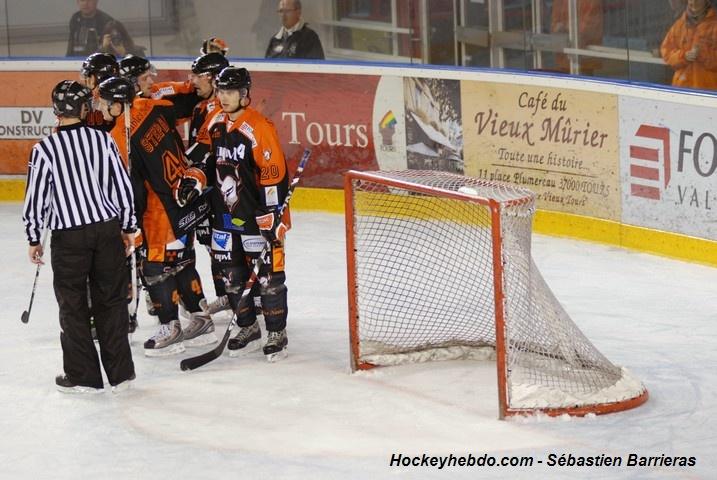 Tours  4 - 1 Villard-de-Lans