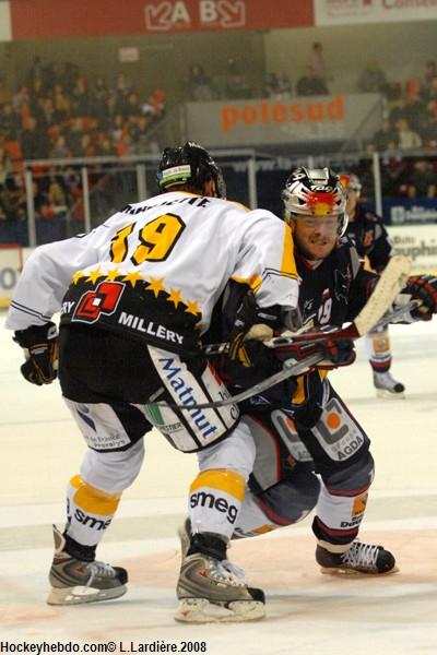 Grenoble  3 - 5 Rouen