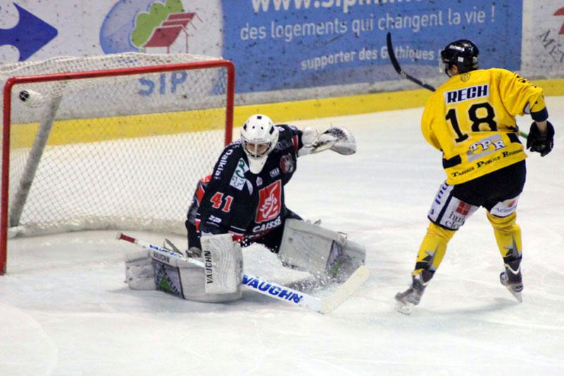 Amiens  5 - 1 Rouen