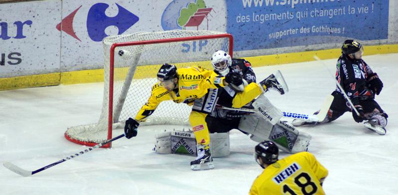 Amiens  5 - 1 Rouen