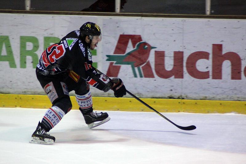 Amiens  5 - 1 Rouen