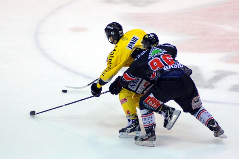 Amiens  5 - 1 Rouen