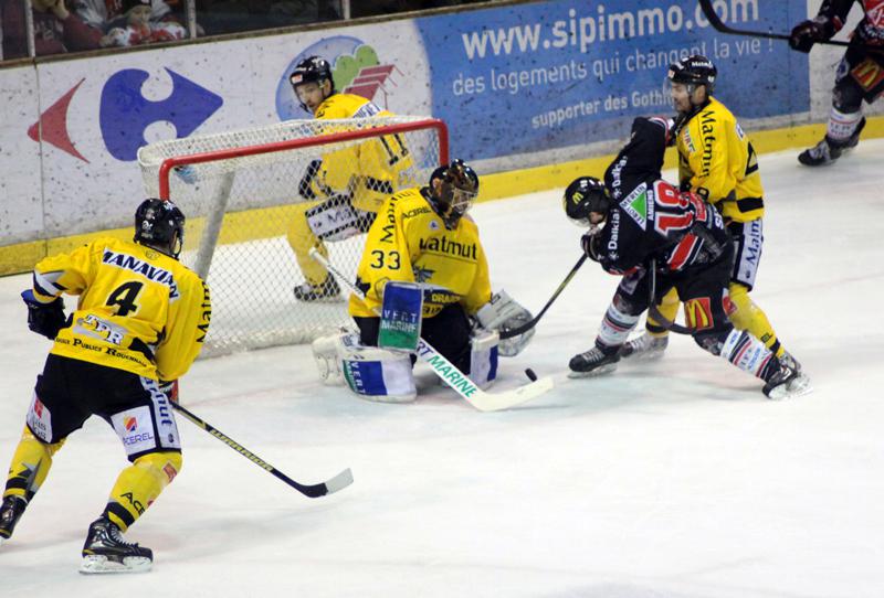 Amiens  5 - 1 Rouen