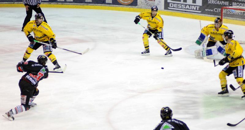 Amiens  5 - 1 Rouen
