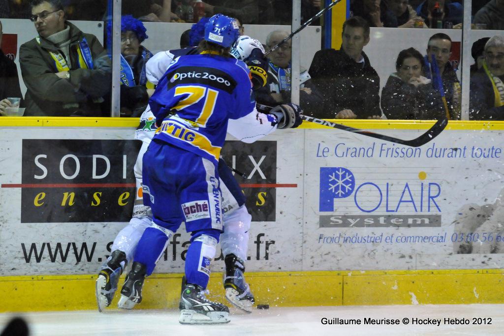 Dijon  2 - 5 Grenoble 