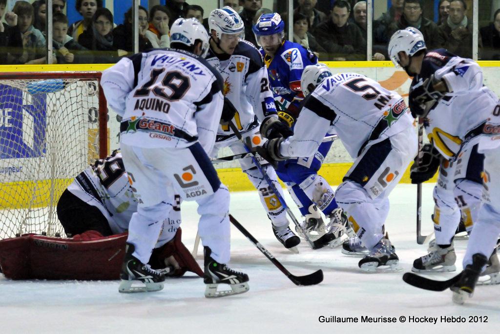 Dijon  2 - 5 Grenoble 