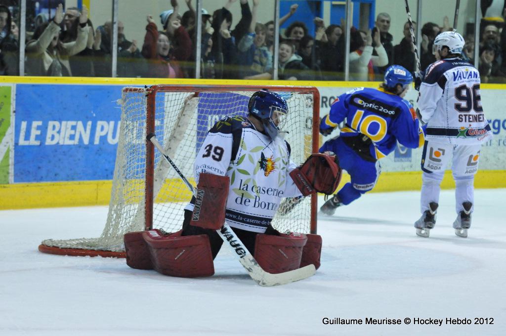 Dijon  2 - 5 Grenoble 