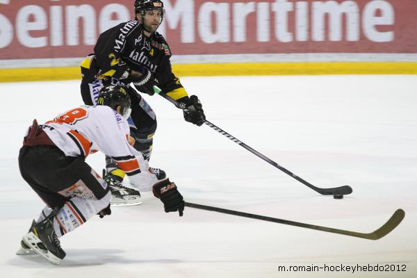 Rouen 5 - 3 Amiens 