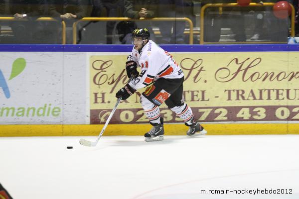Rouen 5 - 3 Amiens 