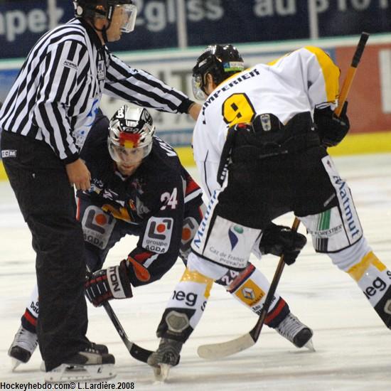 Grenoble  3 - 5 Rouen