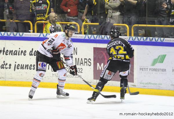 Rouen 5 - 3 Amiens 
