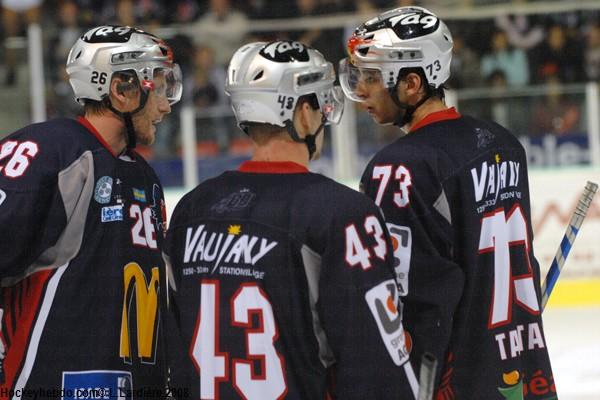 Grenoble  3 - 5 Rouen