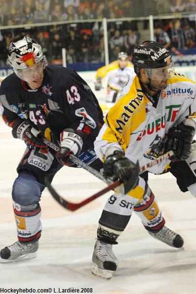Grenoble  3 - 5 Rouen