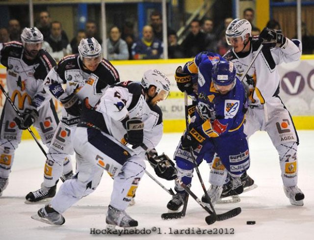 Photo hockey album Dijon-Grenoble (PO Match 5)
