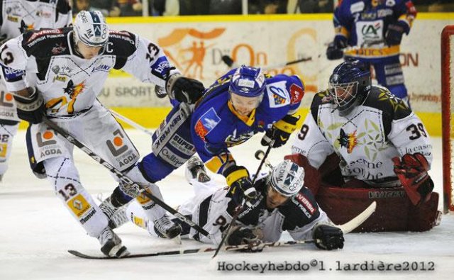 Photo hockey album Dijon-Grenoble (PO Match 5)