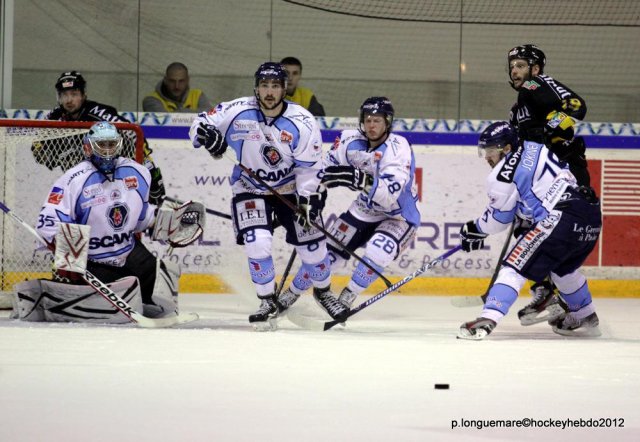 Photo hockey match Rouen - Angers  le 16/03/2012