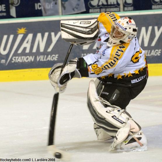 Grenoble  3 - 5 Rouen