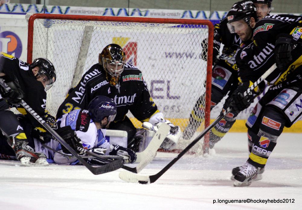 Rouen 2 - 1 Angers 