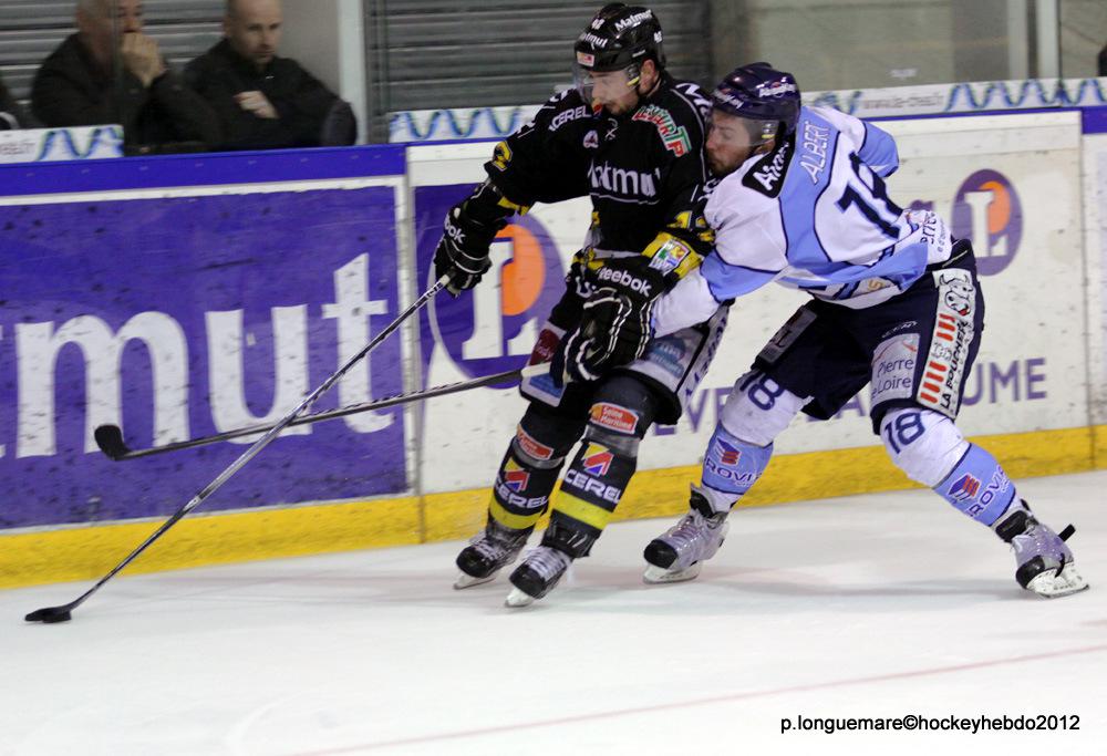 Rouen 2 - 1 Angers 