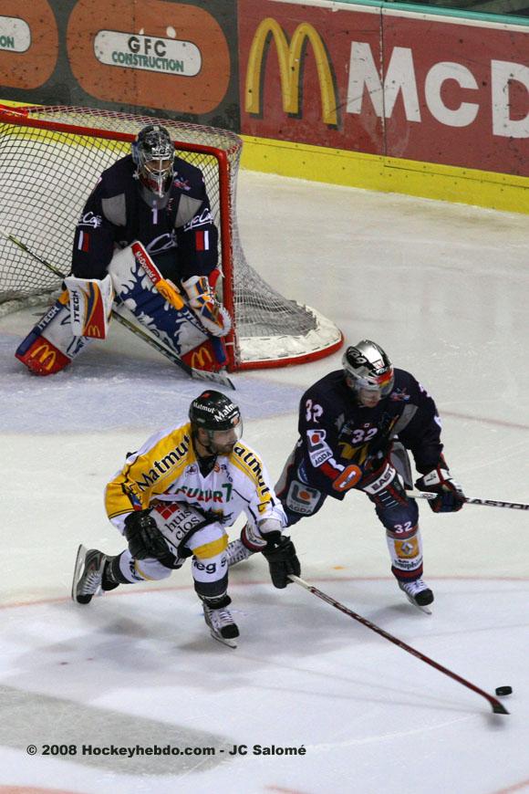 Grenoble  3 - 5 Rouen