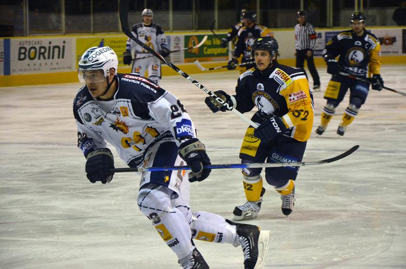 Chamonix  5 - 2 Grenoble 