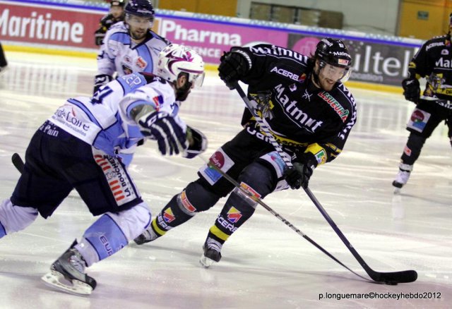 Photo hockey match Rouen - Angers  le 17/03/2012