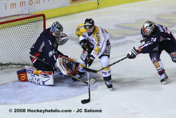 Grenoble  3 - 5 Rouen