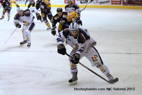 Chamonix  3 - 4 Grenoble 