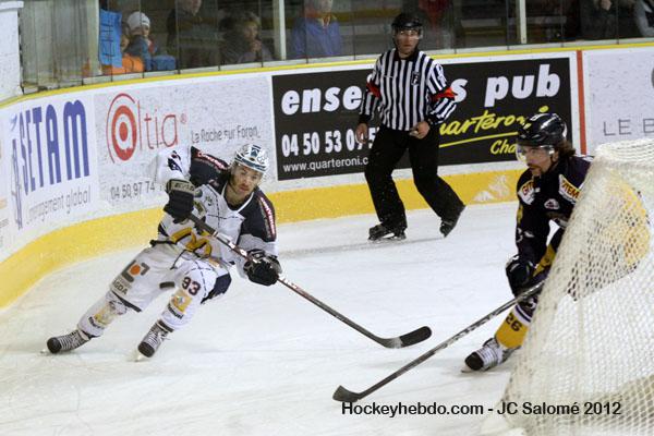 Chamonix  3 - 4 Grenoble 