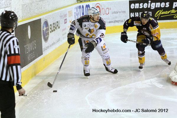 Chamonix  3 - 4 Grenoble 