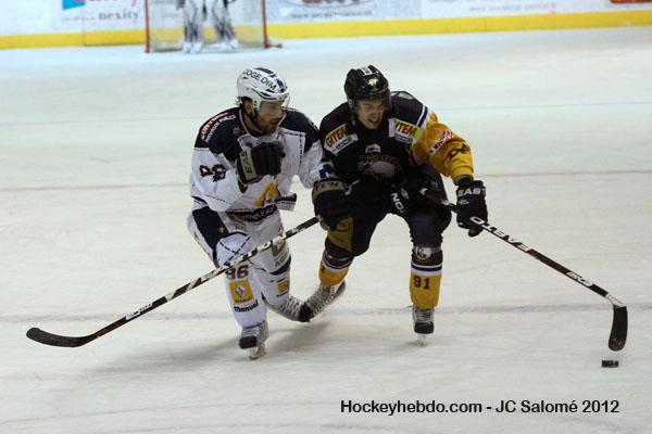 Chamonix  3 - 4 Grenoble 
