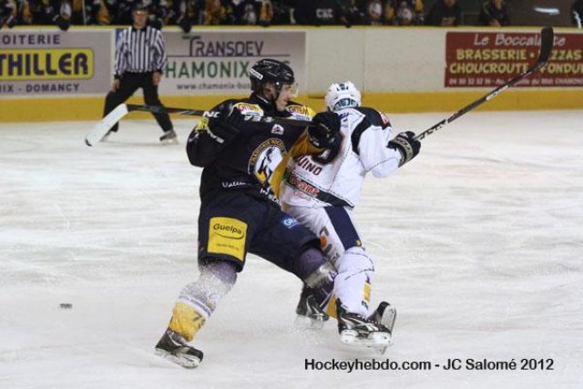 Photo hockey match Chamonix  - Grenoble  le 16/03/2012