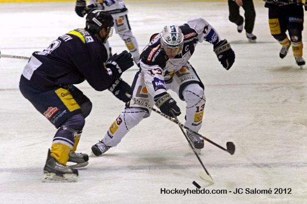 Chamonix  3 - 4 Grenoble 
